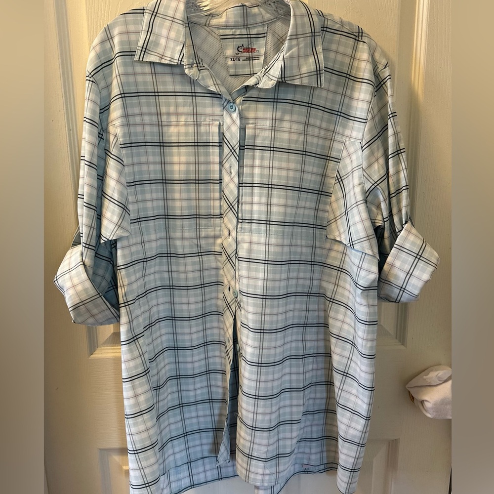 Bass Pro Shops Blue Plaid Button Down Shirt
